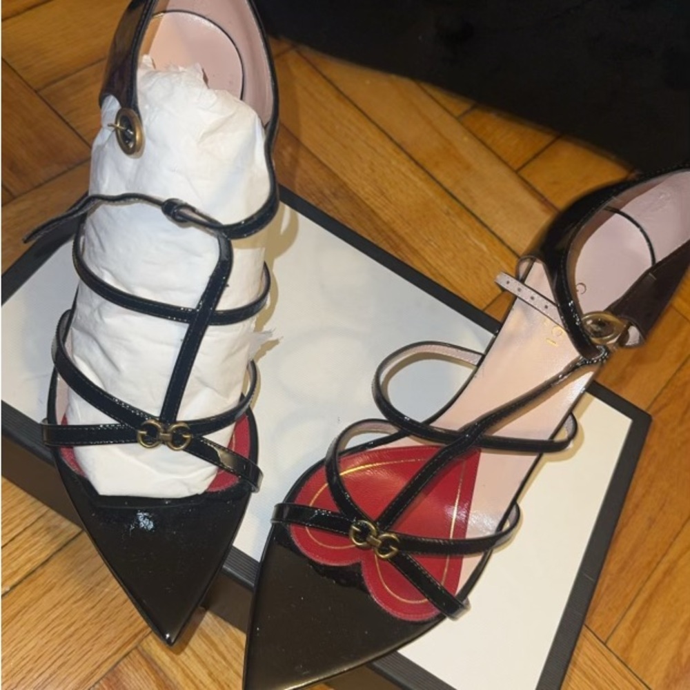 Elegant Black Strappy Women's Heels